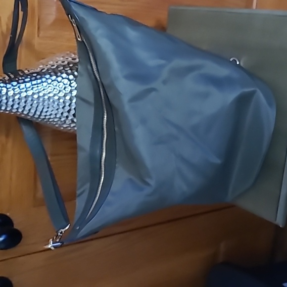 A New Day, medium, army green hobo bag - Picture 2 of 10